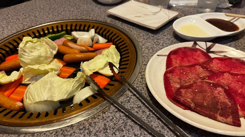 焼肉のきり亭　〜焼く肉だけじゃなく一品料理も〜　勝手に霧島復興支援！ イメージ画像