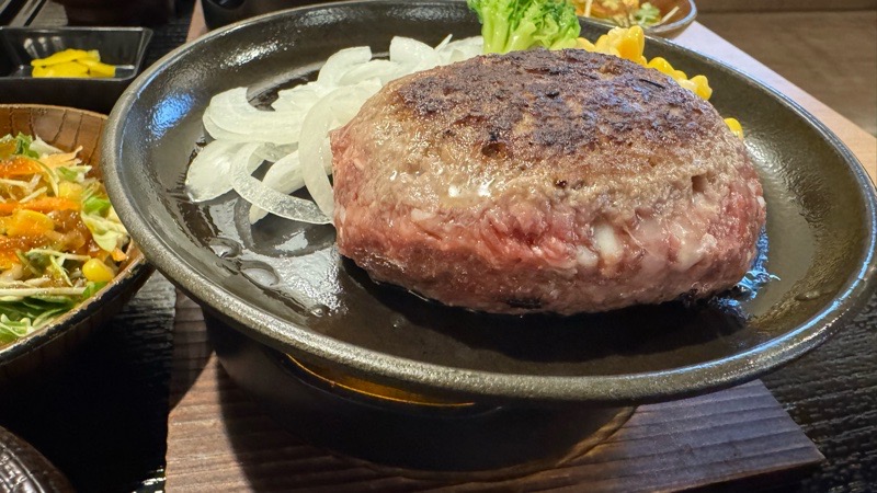 とろけるハンバーグ福よし［鹿児島与次郎店］ イメージ画像